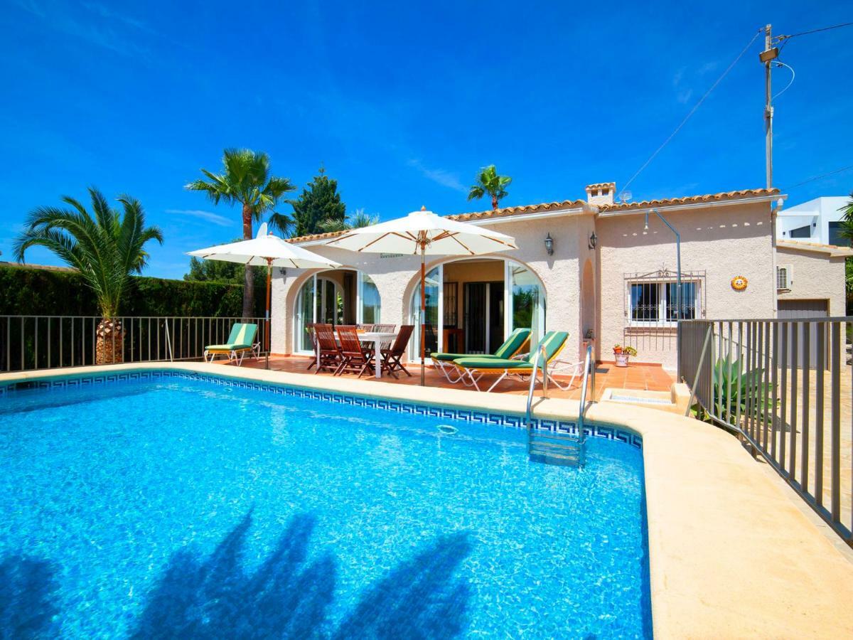 Holiday Home Alma Calp Dış mekan fotoğraf
